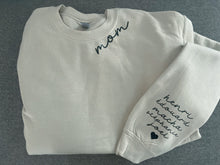 Charger l'image dans la galerie, Mom Crewneck - Sand Colour