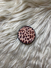 Charger l'image dans la galerie, Phone Grip / Poignée de téléphone