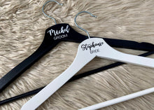 Charger l'image dans la galerie, Cintres - Hangers