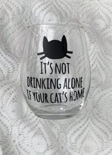 Charger l'image dans la galerie, Verre de vin / Wine Glass