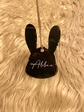 Charger l'image dans la galerie, Bunny Ornament - Lapin