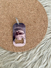 Charger l'image dans la galerie, Beer opener key chain